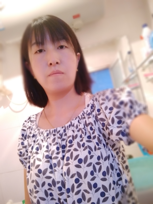 芬儿的第一张照片--龙岩相亲服务中心