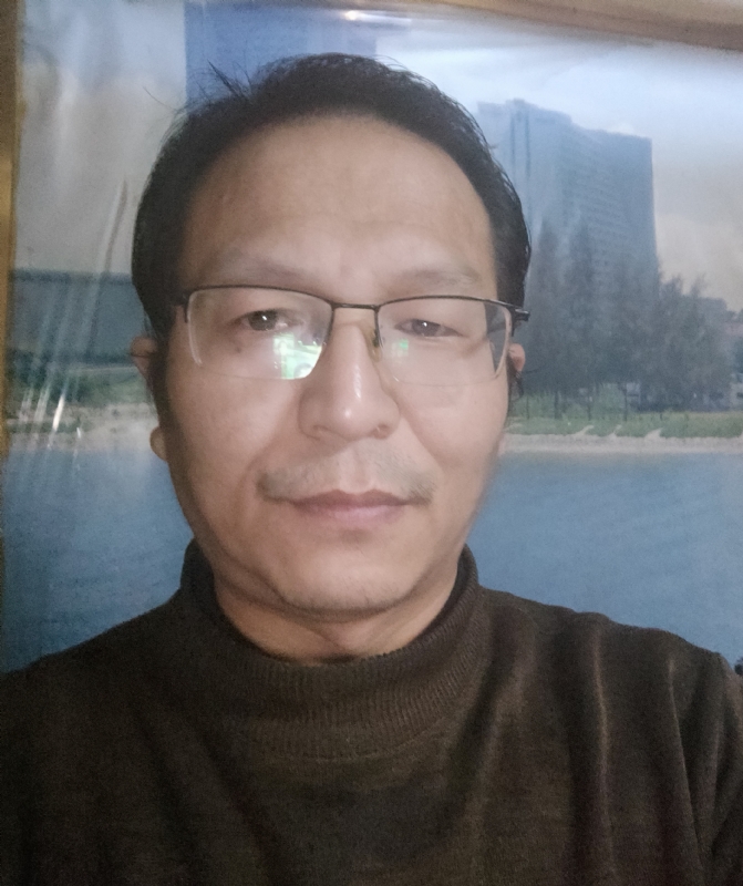 小草的第一张照片--龙岩相亲服务中心