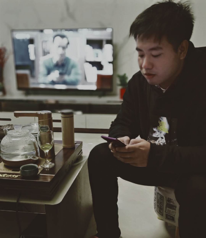 嗯今年能脱单吗的第一张照片--龙岩相亲服务中心