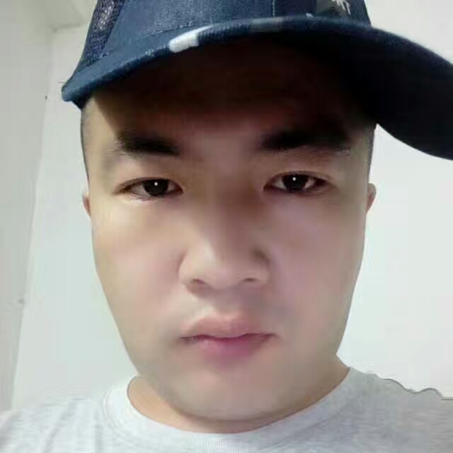 你的高冷范只属于我的第一张照片--龙岩相亲服务中心