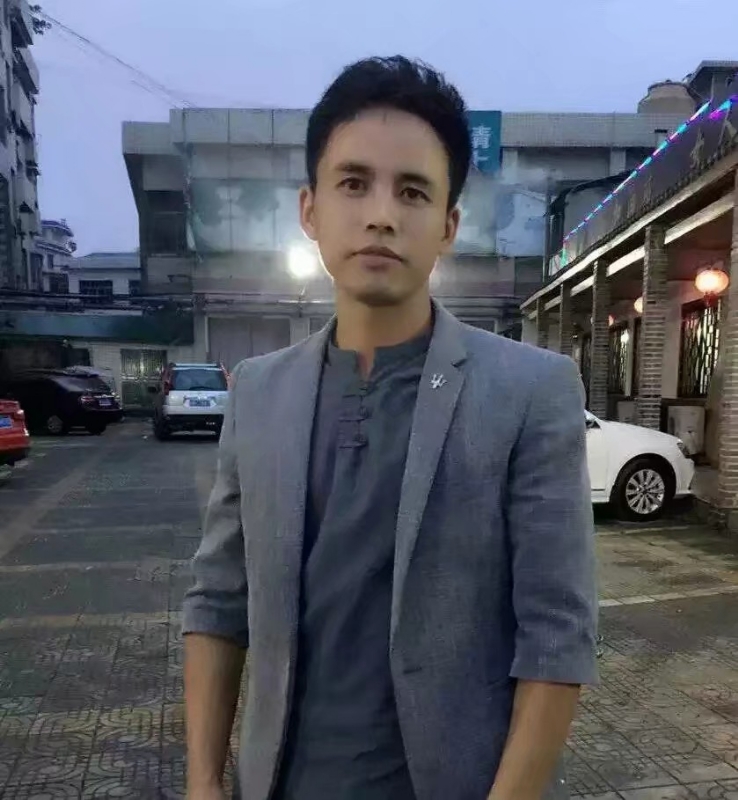 华谢的第一张照片--龙岩相亲服务中心