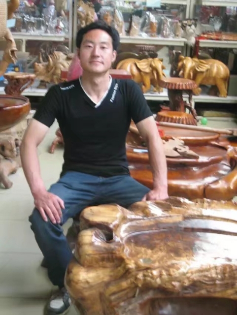 春暖花开的第一张照片--龙岩相亲服务中心