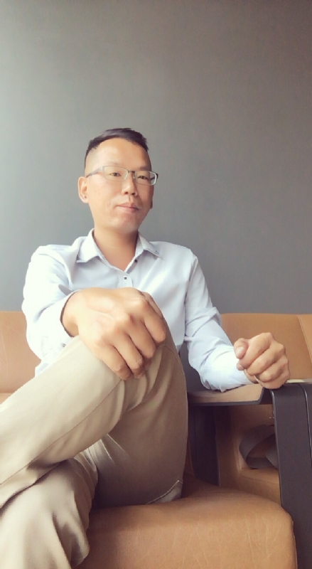 LI的第一张照片--龙岩相亲服务中心