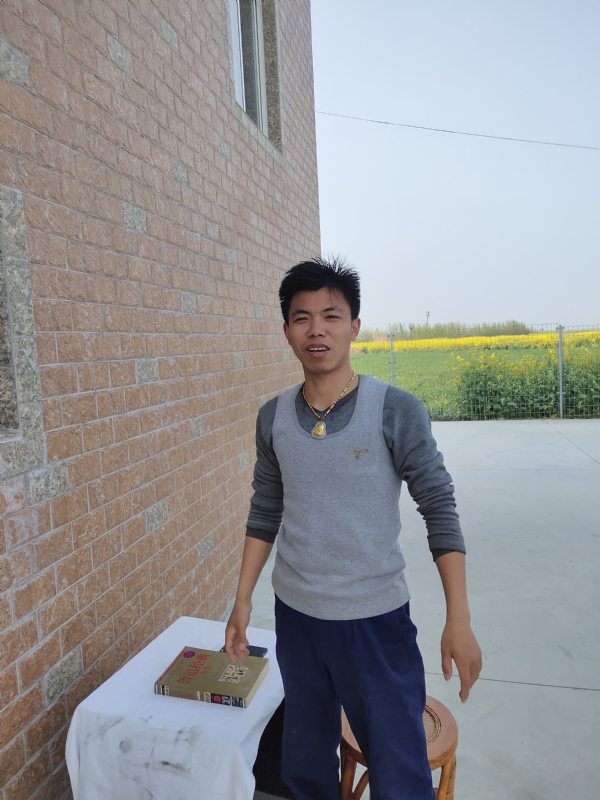 雷的第一张照片--龙岩相亲服务中心