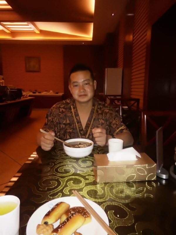 会飞的鱼的第一张照片--龙岩相亲服务中心