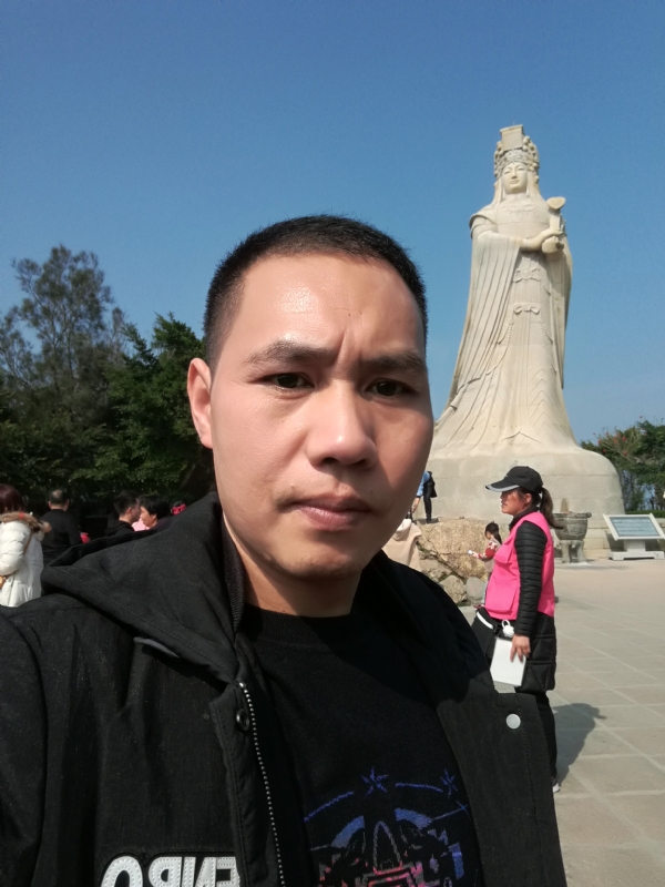 不羁的风的第一张照片--龙岩相亲服务中心