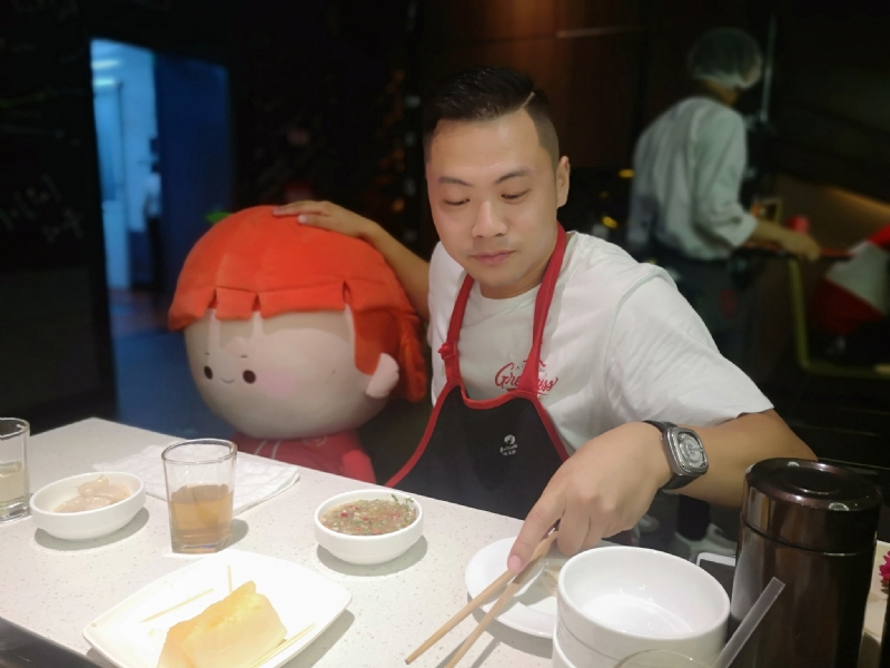 逆行的第一张照片--龙岩相亲服务中心