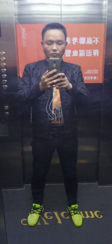 迷失自我的第一张照片--龙岩相亲服务中心