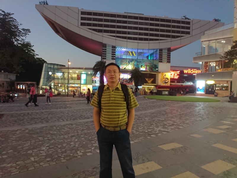 人间四月天的第一张照片--龙岩相亲服务中心