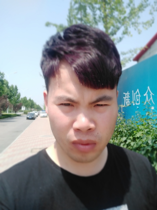 迷迭无情的第一张照片--龙岩相亲服务中心