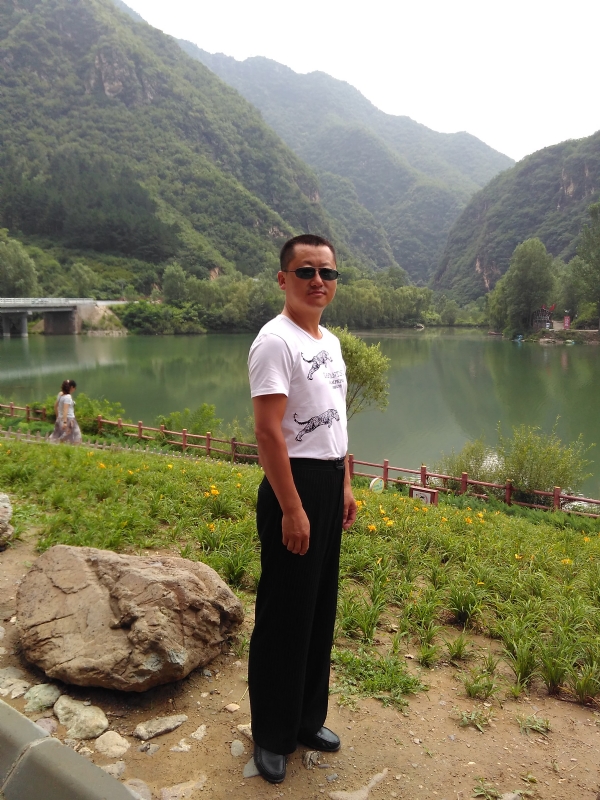 yuren2433的第三张照片--龙岩相亲服务中心