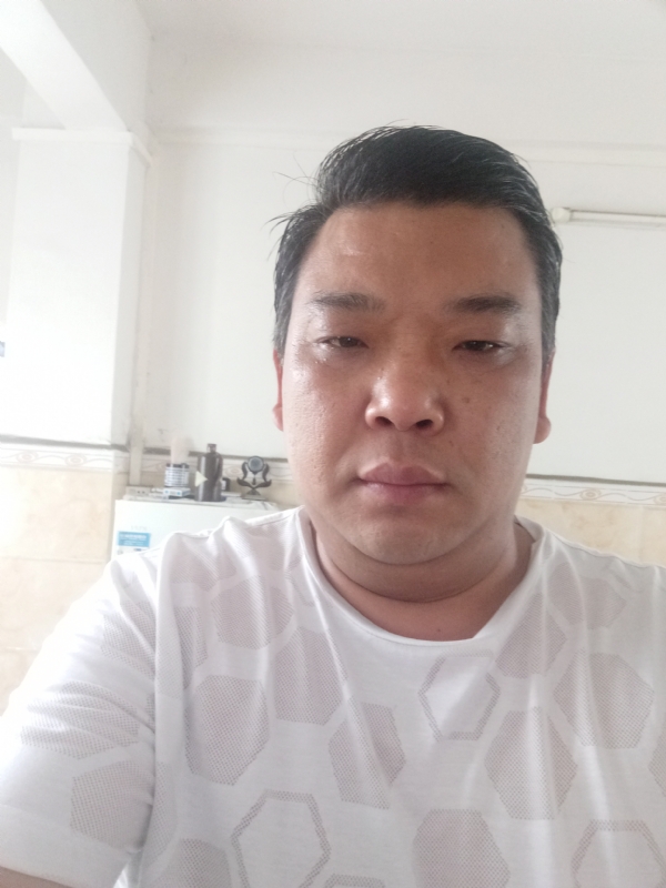帅帅的第一张照片--龙岩相亲服务中心