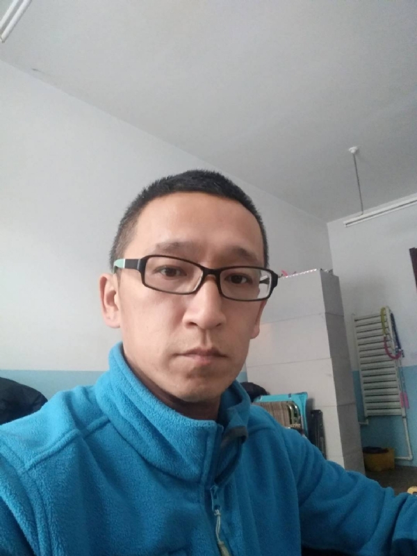 晓峰的第三张照片--龙岩相亲服务中心