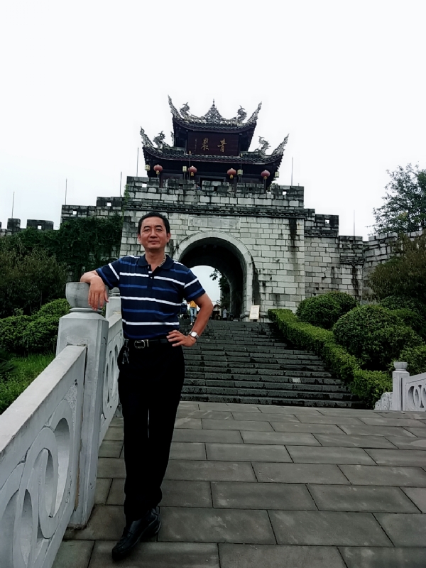 真心的龙的第六张照片--龙岩相亲服务中心