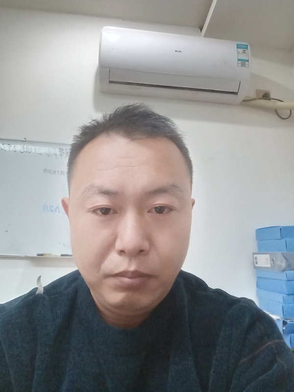 寻找另一半的第二张照片--龙岩相亲服务中心