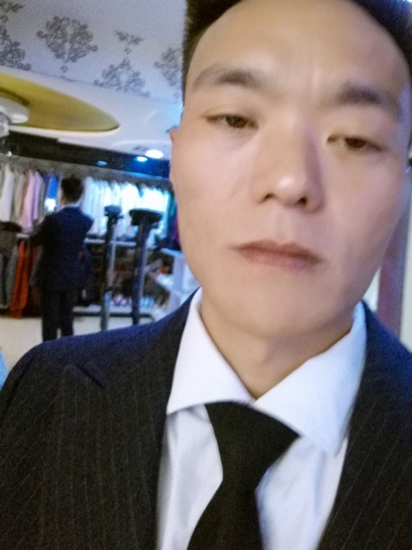 醉酒的蝴蝶的第二张照片--龙岩相亲服务中心