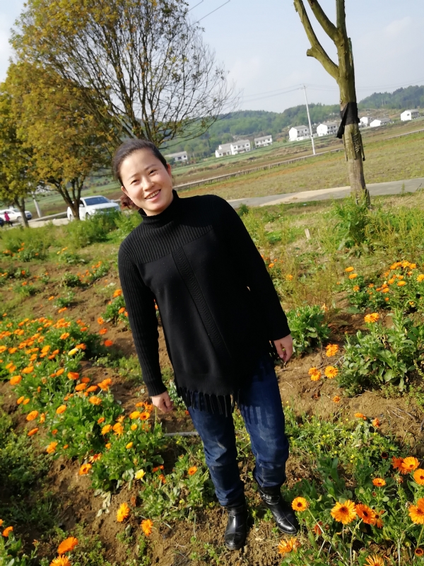征婚女人的第一张照片--龙岩相亲服务中心