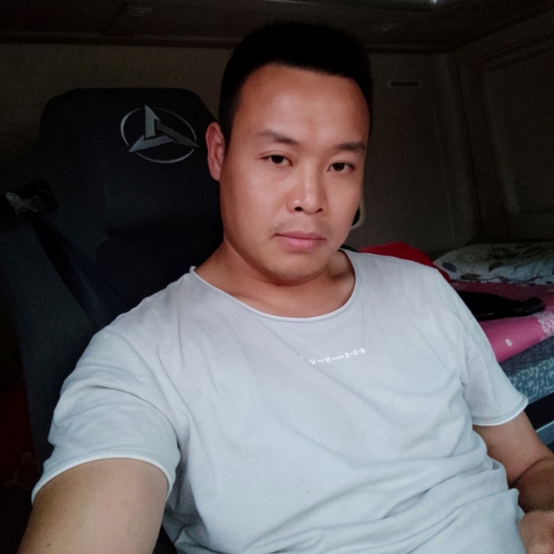 默默的第一张照片--龙岩相亲服务中心