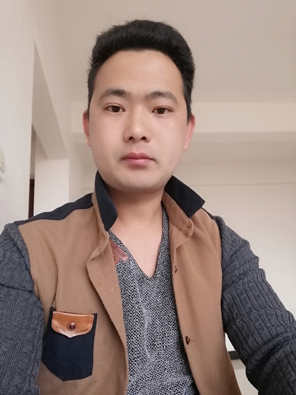 挖哥的第一张照片--龙岩相亲服务中心