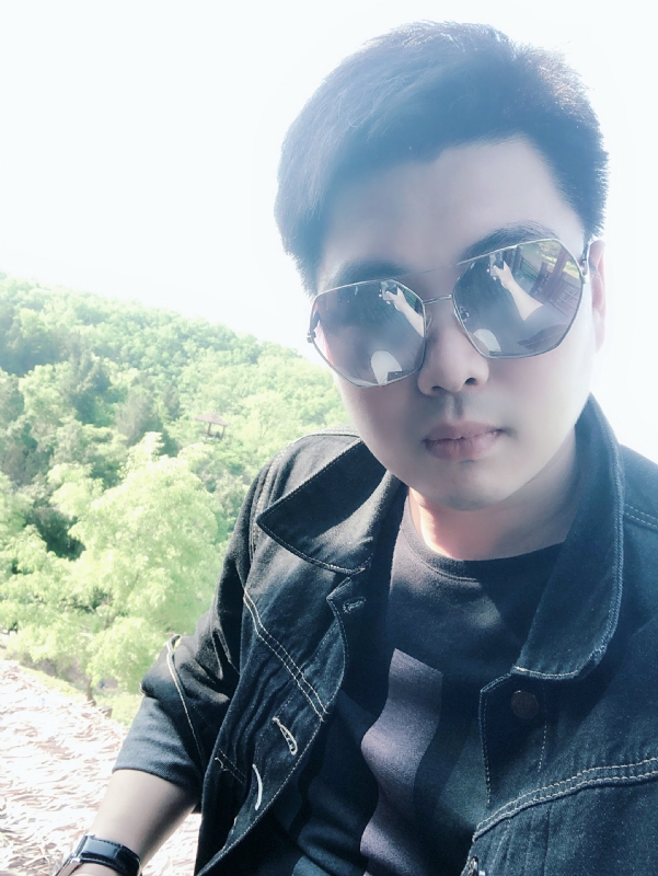 刁雅楠的第一张照片--龙岩相亲服务中心