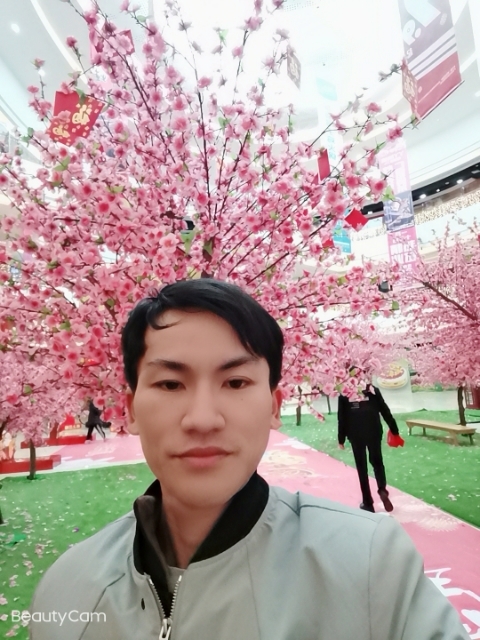单身一人的第二张照片--龙岩相亲服务中心