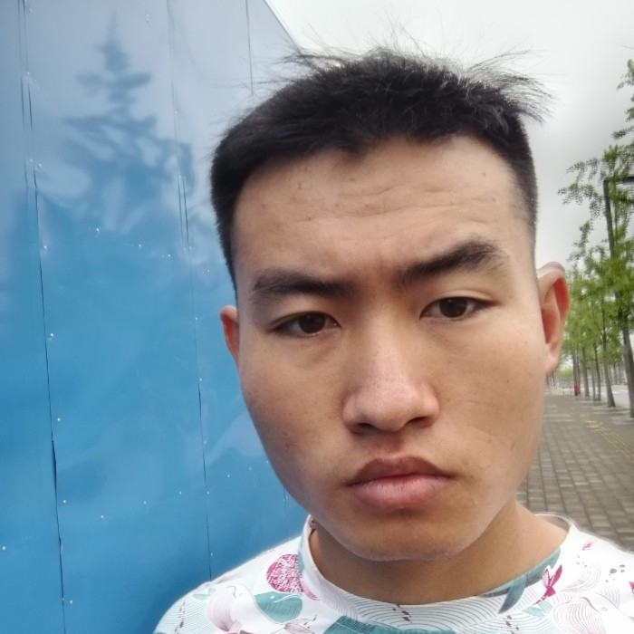 爱一个哦的第一张照片--龙岩相亲服务中心