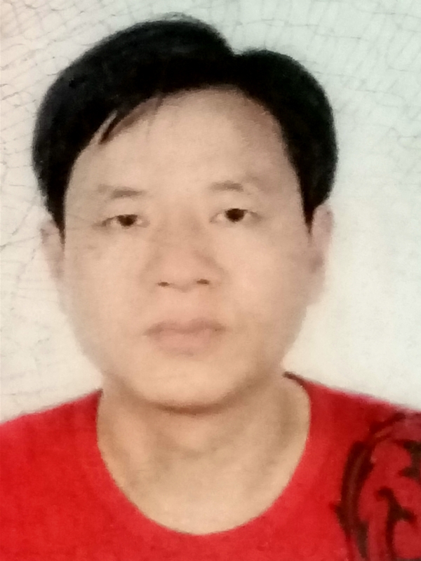 深拥你入怀的第一张照片--龙岩相亲服务中心