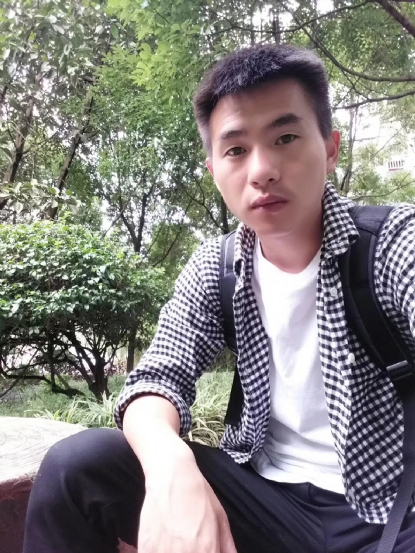 小杨的第一张照片--龙岩相亲服务中心