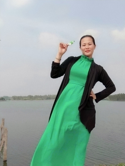 李梅的第二张照片--龙岩相亲服务中心