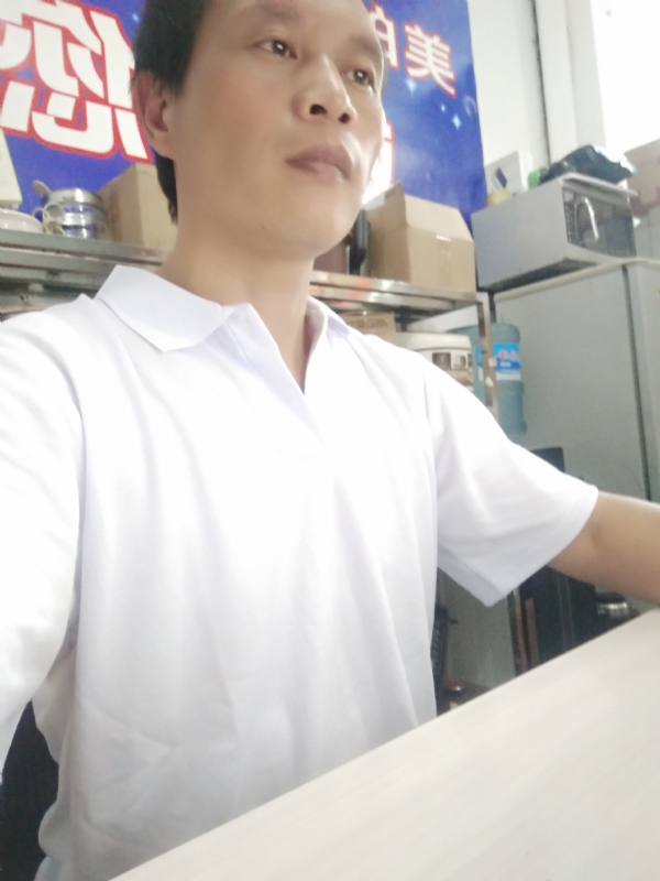 深蓝色的海的第一张照片--龙岩相亲服务中心