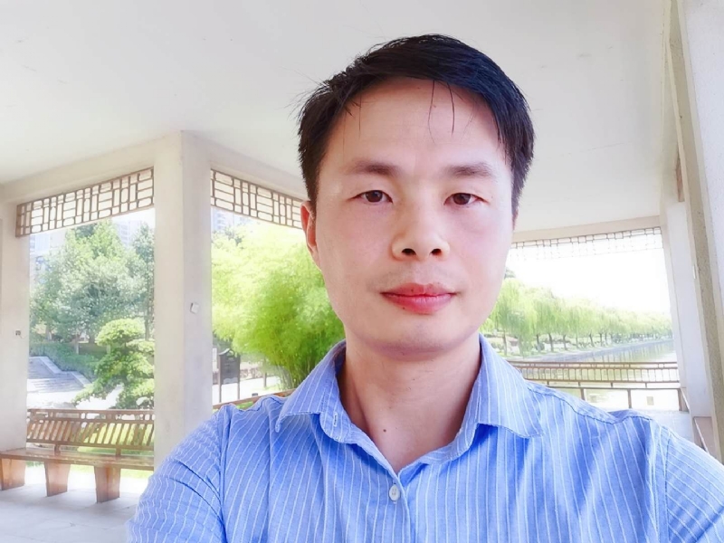 小艾同学的第二张照片--龙岩相亲服务中心