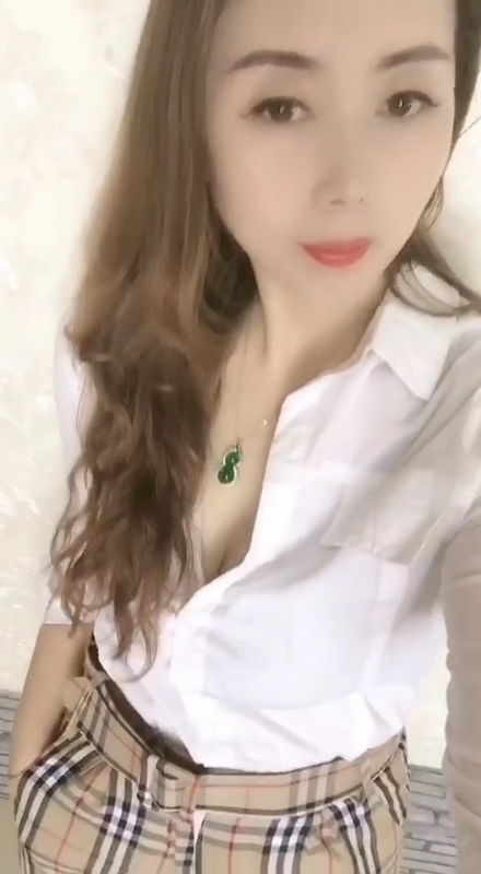 雨蝶的第一张照片--龙岩相亲服务中心