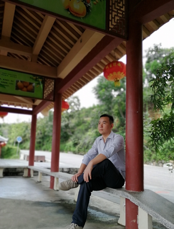莋个俗人的第一张照片--龙岩相亲服务中心
