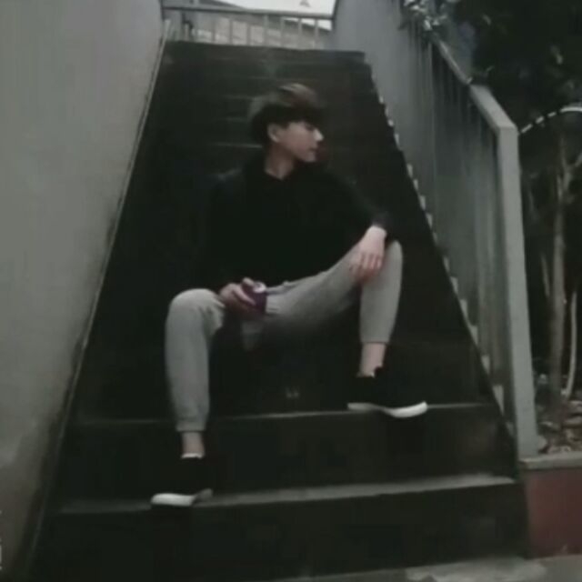 你是魔鬼吗的第一张照片--龙岩相亲服务中心