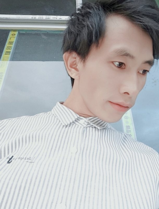 寻找下一个路口的第一张照片--龙岩相亲服务中心