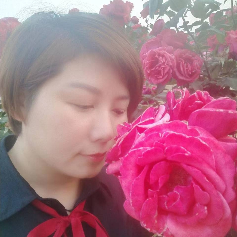 潇潇雨歌的第一张照片--龙岩相亲服务中心