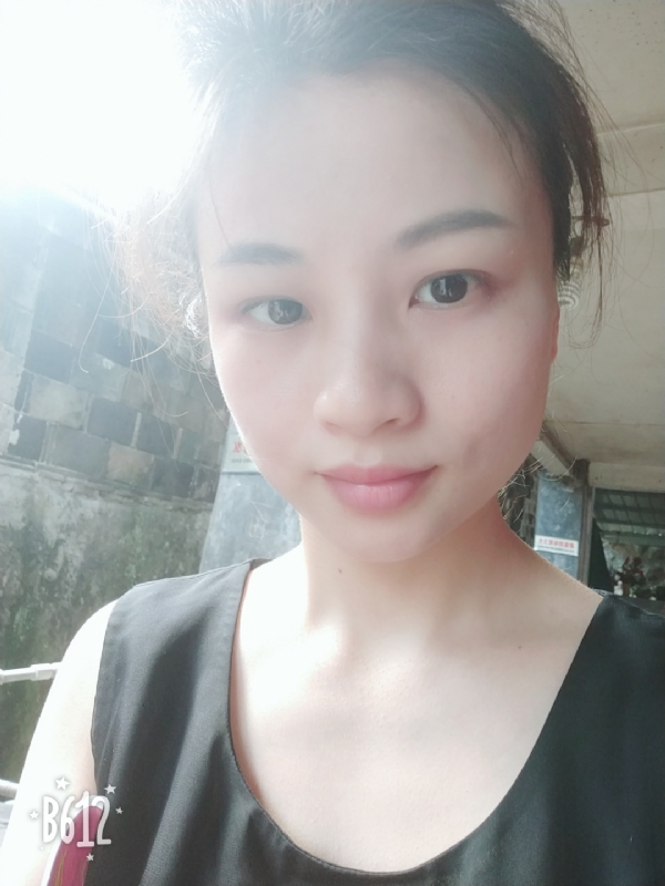 慢慢的第二张照片--龙岩相亲服务中心