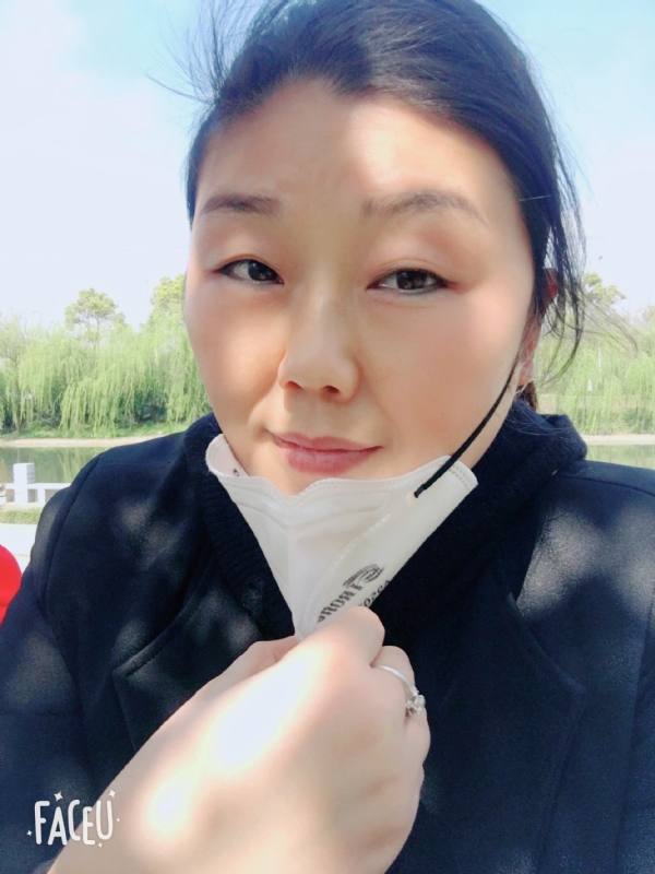 花开半夏的第一张照片--龙岩相亲服务中心