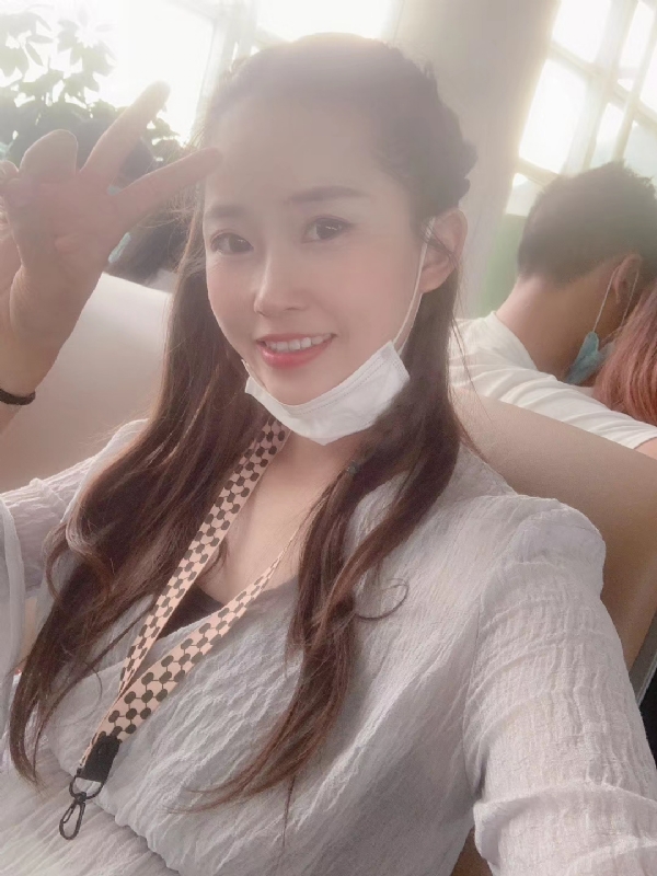 宁乙的第二张照片--龙岩相亲服务中心