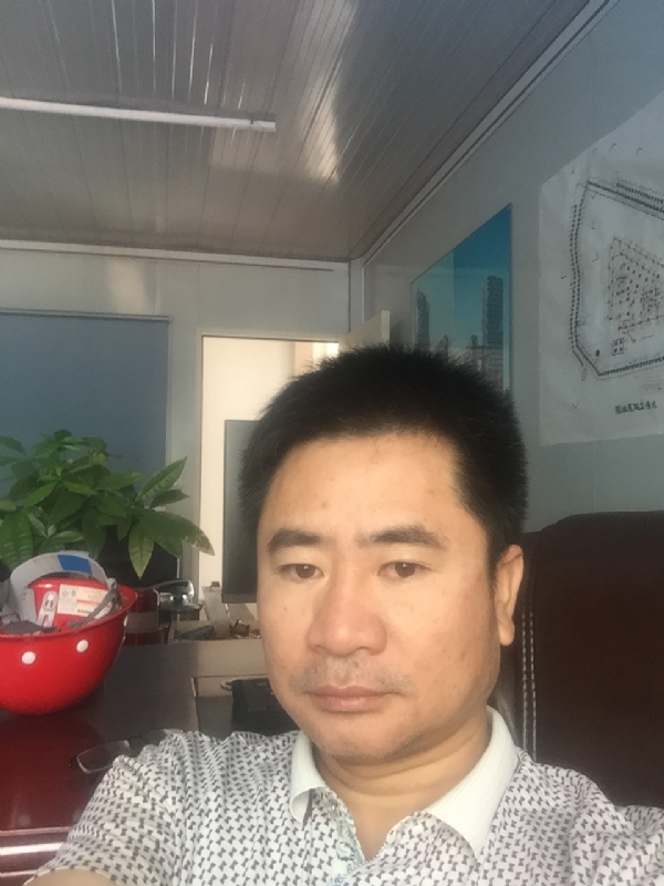 一步之遥的第一张照片--龙岩相亲服务中心