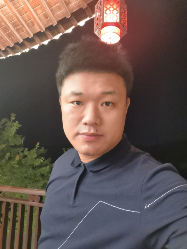 耿直boy的第一张照片--龙岩相亲服务中心