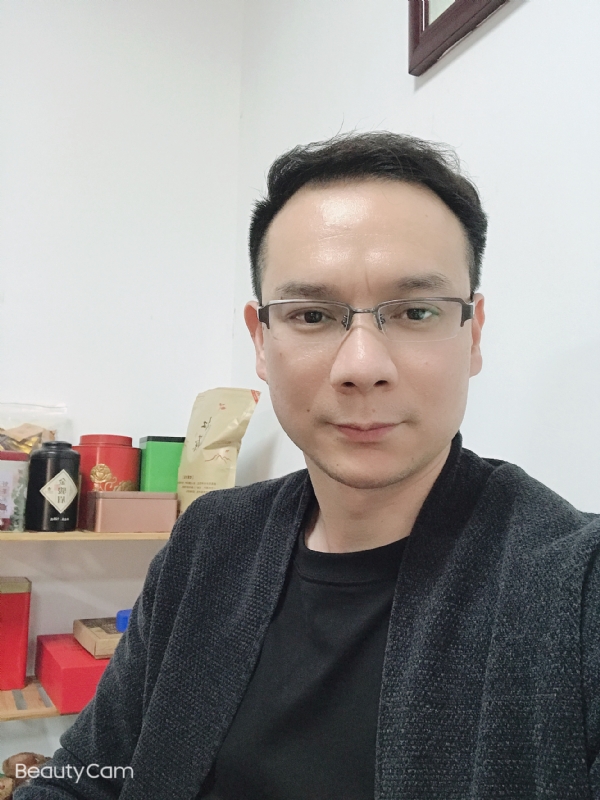 韦的第一张照片--龙岩相亲服务中心