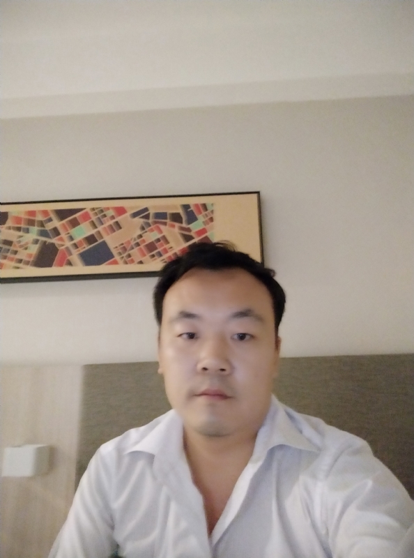 落叶寂寞的第一张照片--龙岩相亲服务中心