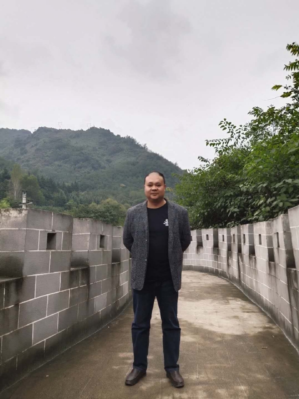 玉竹的第一张照片--龙岩相亲服务中心
