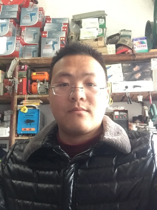 鼎福的第二张照片--龙岩相亲服务中心