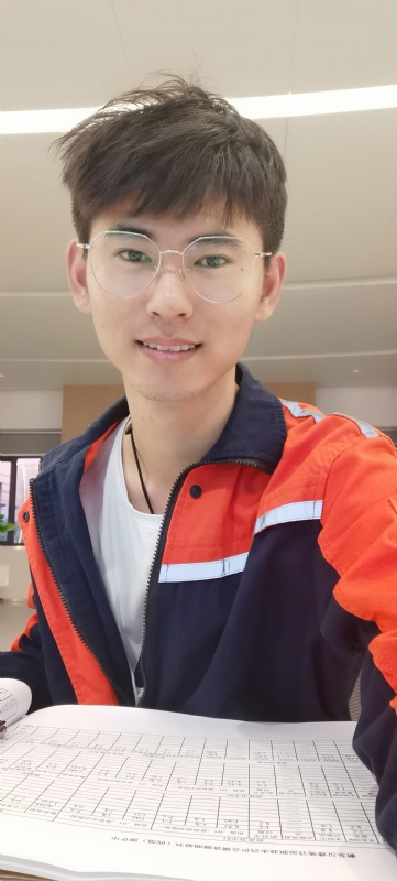 陌上人如玉的第一张照片--龙岩相亲服务中心