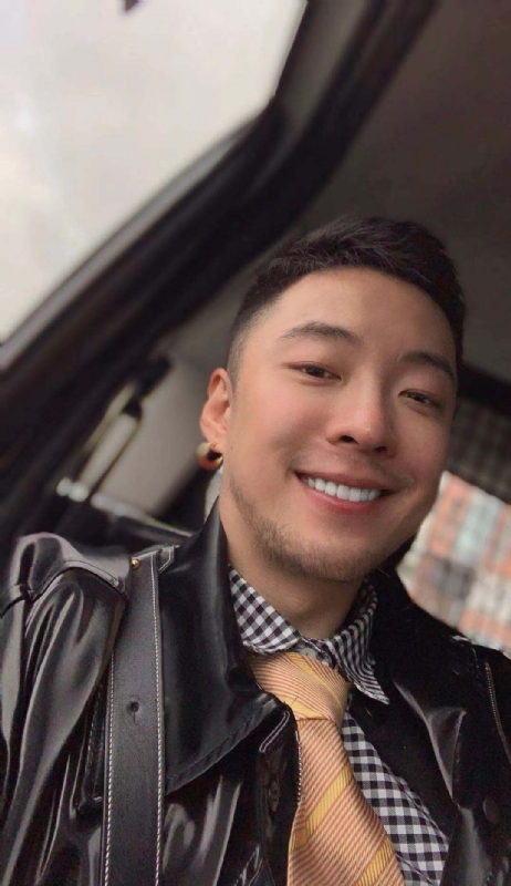 平凡英雄的第二张照片--龙岩相亲服务中心