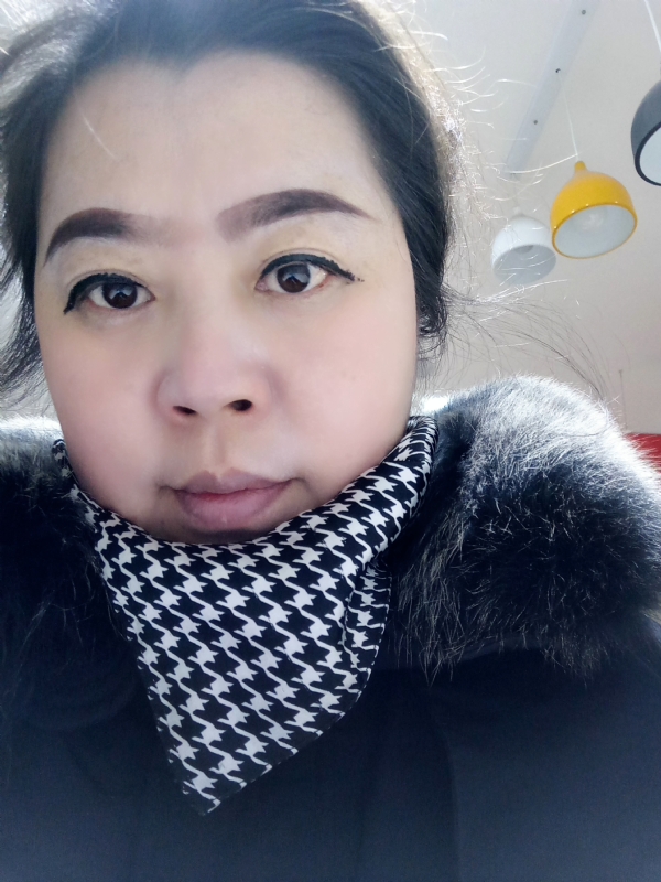 余猪猪的第一张照片--龙岩相亲服务中心