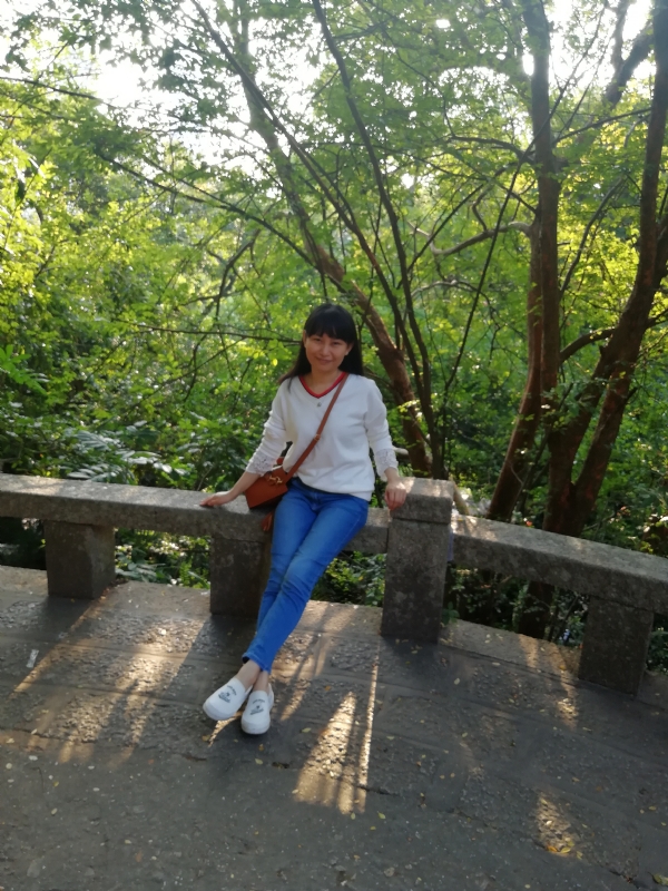 夏陌的第一张照片--龙岩相亲服务中心