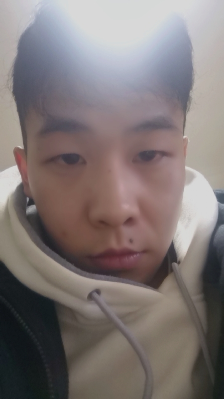 辉会灰的第一张照片--龙岩相亲服务中心